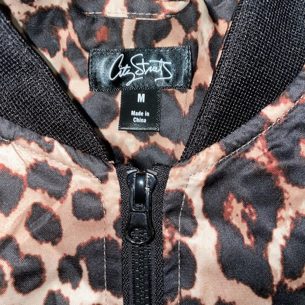 Jacket - Picture 3 of 5